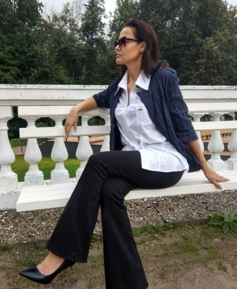 Юленька, 42